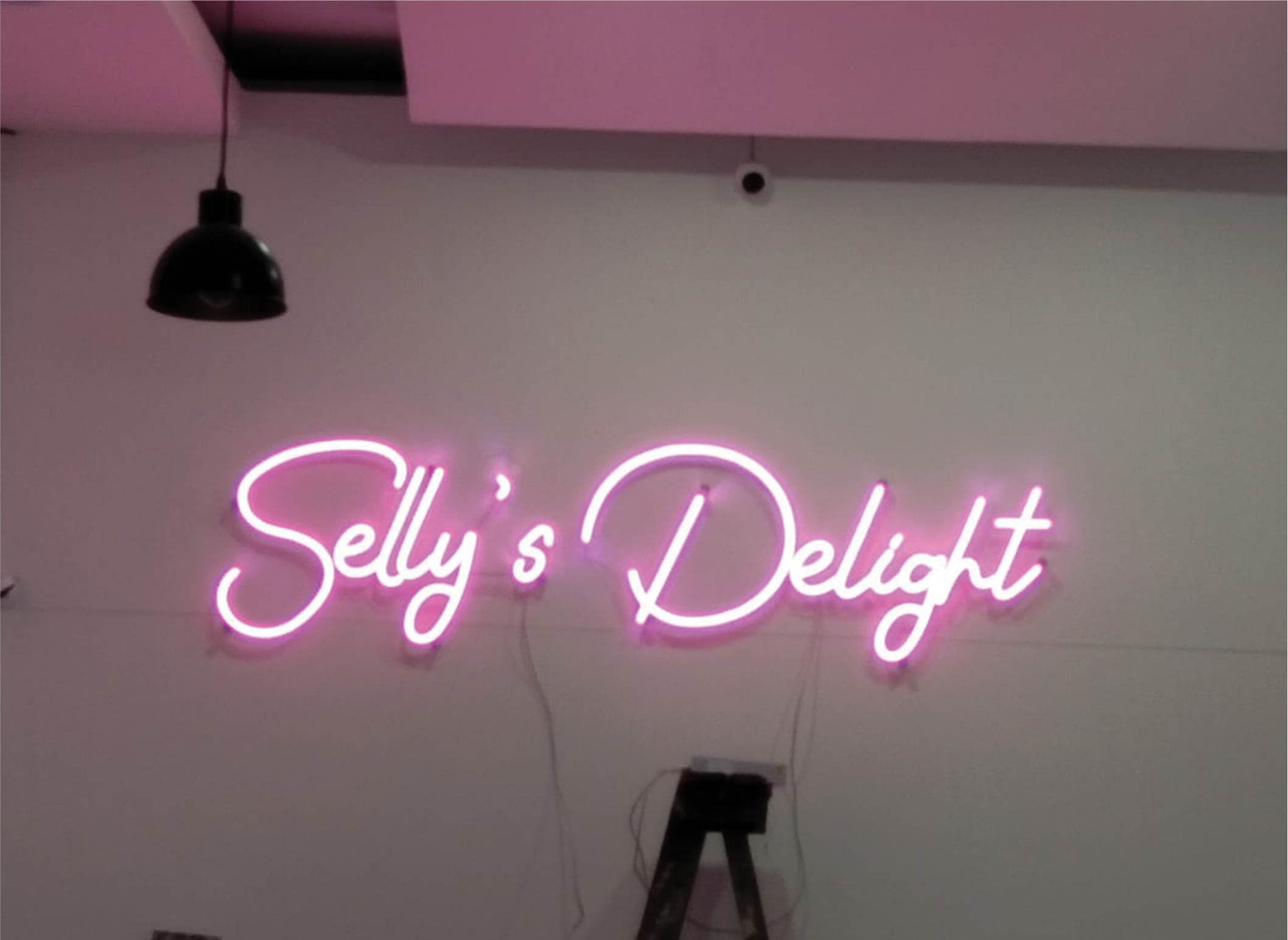 neon light selly`s delight