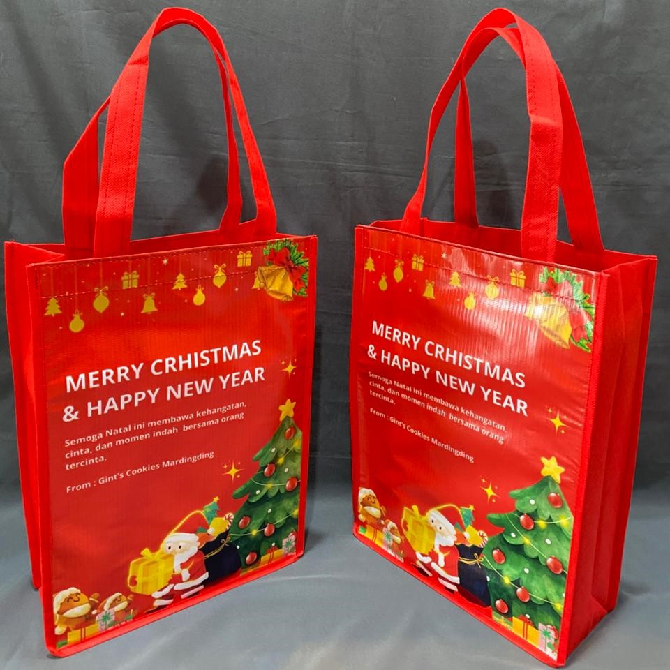 Tas MMT.jpeg Tas MMT.jpeg