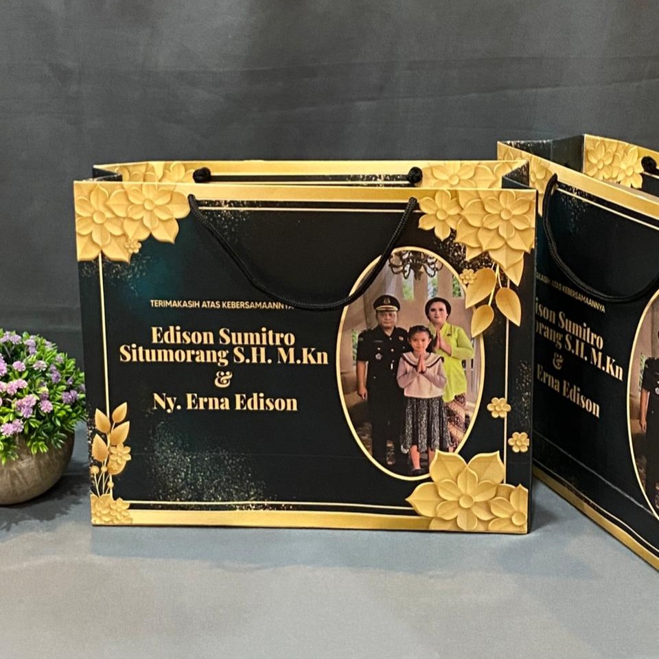 Paperbaggg Paperbaggg